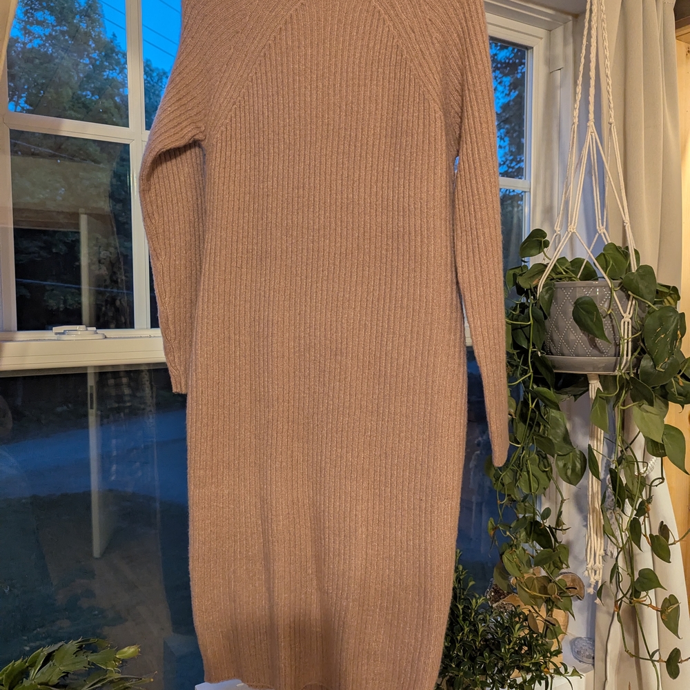 Long Sleeve Ribbed Knit Dress - Tan